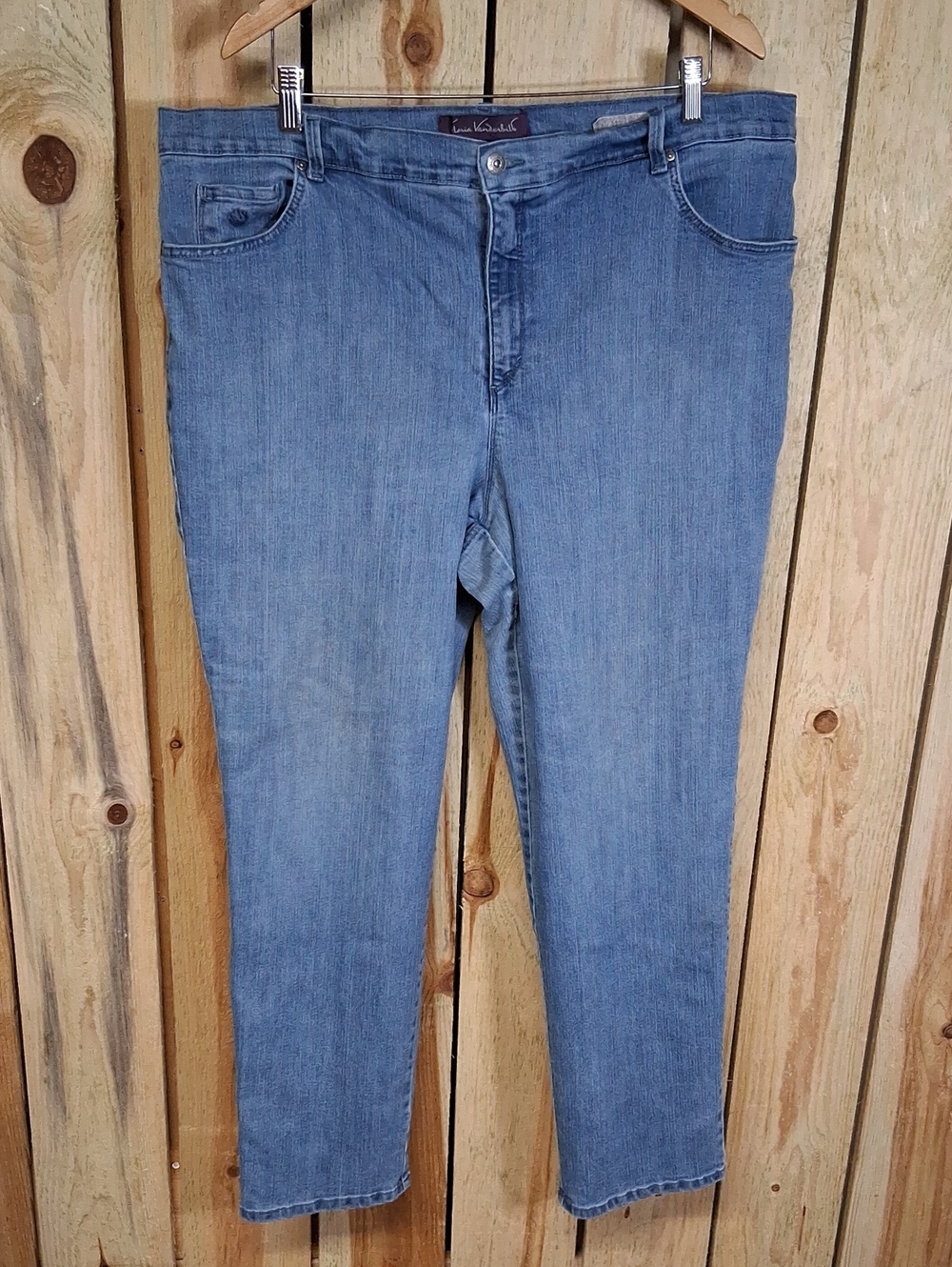 Womens Gloria Vanderbilt "Amanda" Light Wash Denim Jeans Size 22 Casual Stretchy